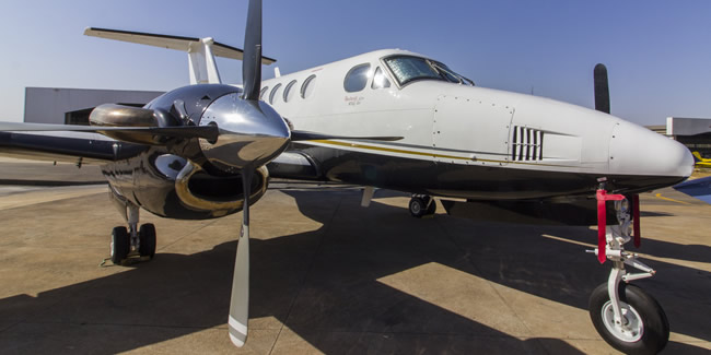 king-air-b200-Light-Cabin-1.2